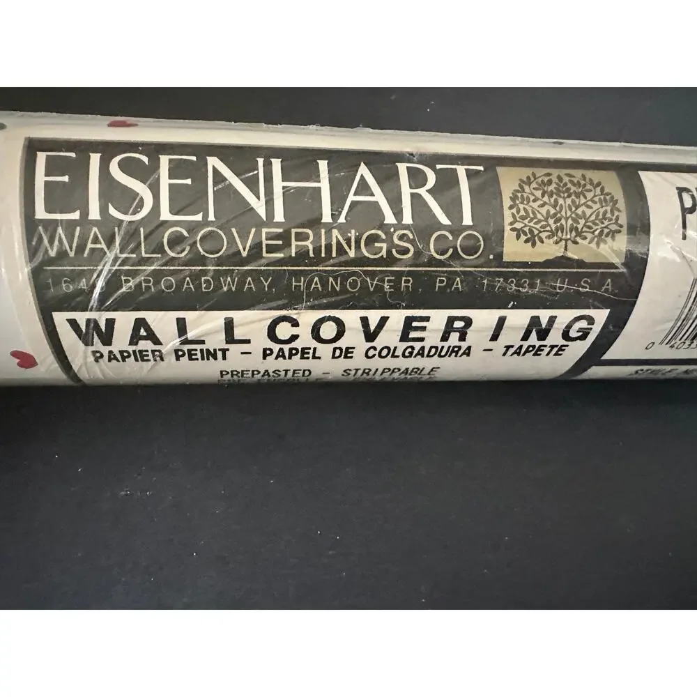 VTG Eisenhart Wallcoverings Wallpaper Rainbow Hearts 56.2 s.f. 20.5